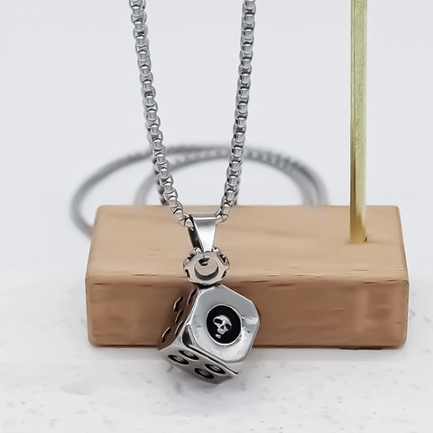 Collar con Colgante de Dado y Calavera de Aleación Punk Plateado Gótico Street Style Hip Hop Rock Joyería para Hombre Mujer