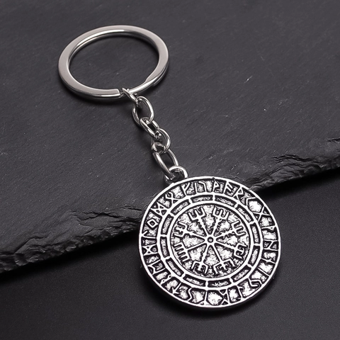 Viking Kompas Vegvisir Runen Sleutelhanger Vintage Odin Symbool Retro Legering Metalen Sleutelring Accessoire Voor Mannen Vrouwen