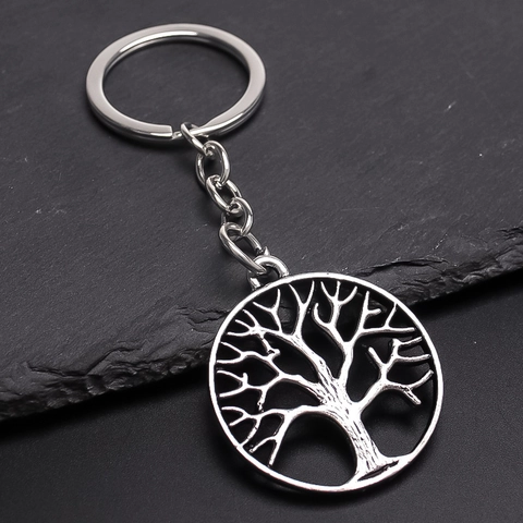 Vintage Hollow Tree Of Life Keychain Silver Alloy Metal Pendant Bag Ornament Fashion Creative Key Ring Jewelry For Women Men