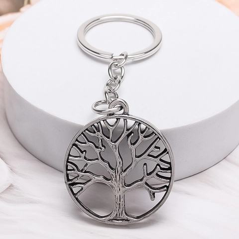 Vintage Hollow Tree Of Life Keychain Silver Alloy Metal Pendant Bag Ornament Fashion Creative Key Ring Jewelry For Women Men