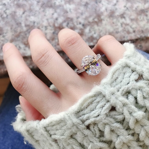 Luxury 925 Sterling Silver Oval Zirconia Ring Elegant French Simulated Diamond Engagement Ring For Women Fashion Jewelry