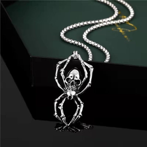 Gothische Spin Schedel Hanger Halsketting Voor Dames Heren Legering Donkere Punk Stijl Halloween Sieraden Retro