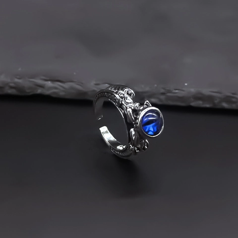 Men's Retro Gothic Punk Alloy Ring With Blue Rhinestone Evil Eye Relief Carving Open Adjustable Personalized Jewelry