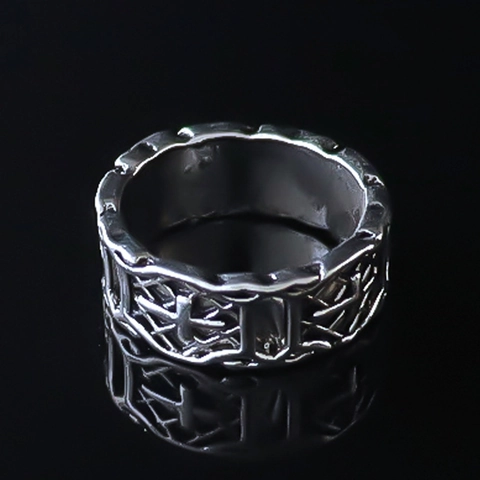 Retro Punk Alloy Cross Ring For Men Gothic Hip Hop Silver Carved Band Ring Vintage Religious Relief Jewelry Accessory