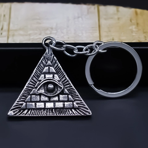 Portachiavi Vintage in Metallo con Triangolo della Piramide dell'Occhio Onniveggente Ciondolo in Lega in Stile Punk Dark Streetwear