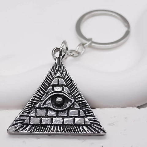 Portachiavi Vintage in Metallo con Triangolo della Piramide dell'Occhio Onniveggente Ciondolo in Lega in Stile Punk Dark Streetwear