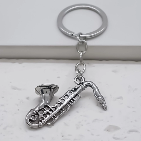 Llavero Metálico Creativo con Forma de Saxofón Aleación Plata Regalo Amante de la Música Colgante para Bolso Hombre Mujer Joyería