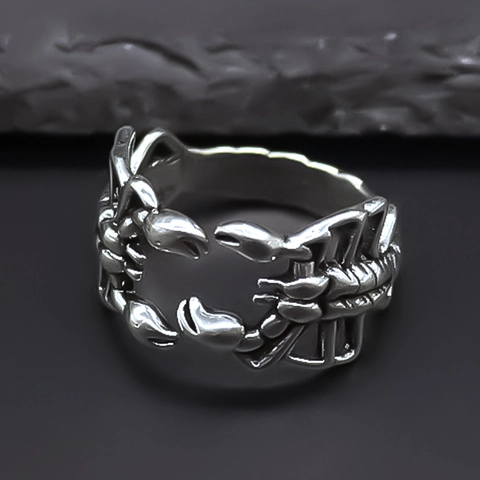 Anello Aperto Scorpione Punk Retrò per Uomo Anello a Fascia Doppio Scorpione Gotico Regolabile in Lega Argento Antico Gioielli