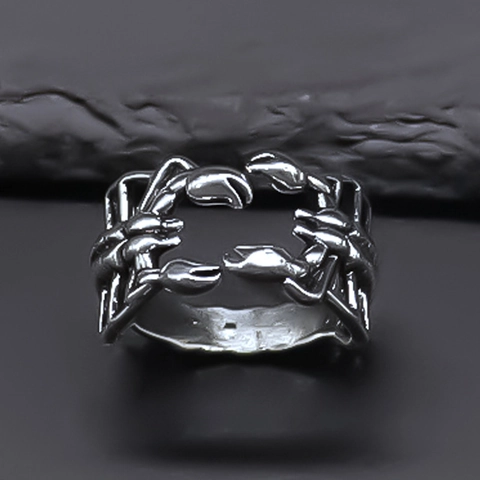 Anello Aperto Scorpione Punk Retrò per Uomo Anello a Fascia Doppio Scorpione Gotico Regolabile in Lega Argento Antico Gioielli