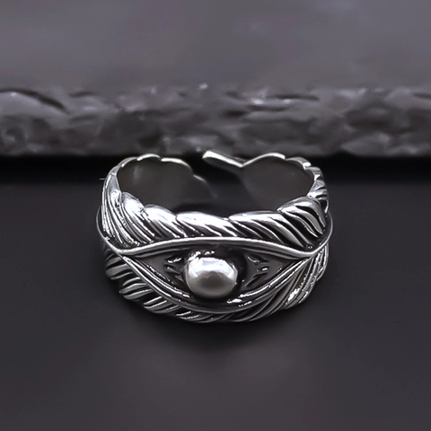 Anello Aperto Piuma Vintage Lega Tono Argento Regolabile Retro Punk Gioielli Per Donne Uomini