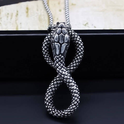 Collar de Colgante Infinito de Serpiente Plata Retro Estilo Gótico Punk Aleación Textura de Escamas de Serpiente Joyería Unisex