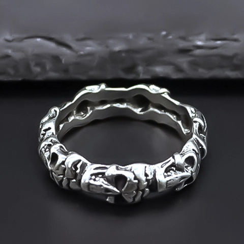 Vintage Punk Gothic Skull Alloy Ring For Men Women Retro Silver Color Statement Ring Fashion Jewelry Accessory Cool Gift