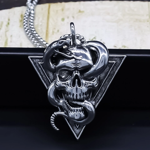 Collana con Pendente a Triangolo Teschio Serpente Gothic Vintage Lega Argento Punk Catena Curb Gioielli Unisex Street