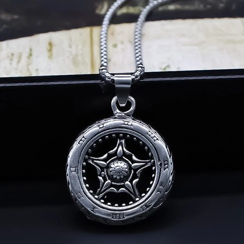 Collana con Ciondolo a Stella Pentagramma Cavo Vintage Collana in Lega Retrò Placcata Argento Punk Hip Hop Street Style Unisex Gioielli di Moda