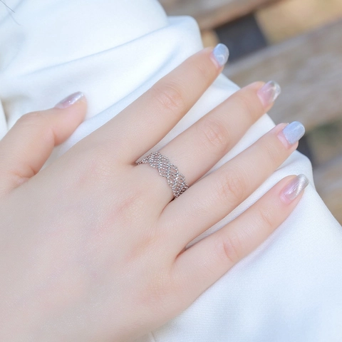 Anillo de Plata de Ley 925 con Malla Hueca y Encaje para Mujer Anillo Ajustable de Cadena de Perlas Suaves Estilo Vintage