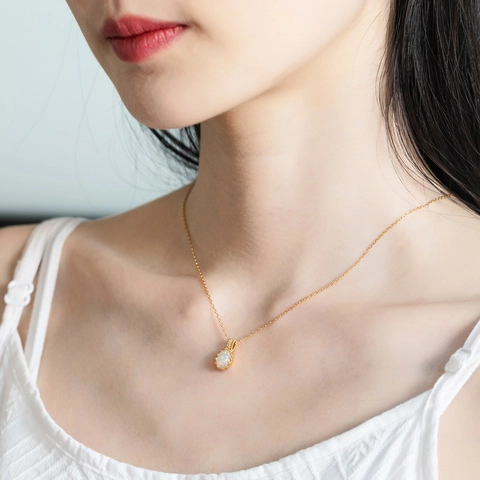 Vintage 925 Sterling Silver Gold Plated Opal Pendant Necklace For Women Elegant Oval Zirconia Inlaid Fashion Jewelry Gift