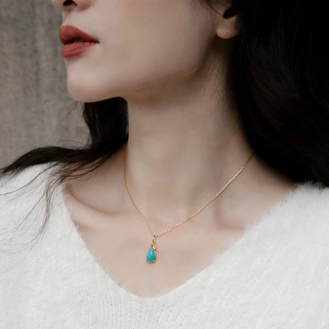 Collana da Donna in Argento Sterling 925 con Ciondolo a Foglia di Amazonite Naturale Placcato Oro Pietra Blu a Goccia Gioielli