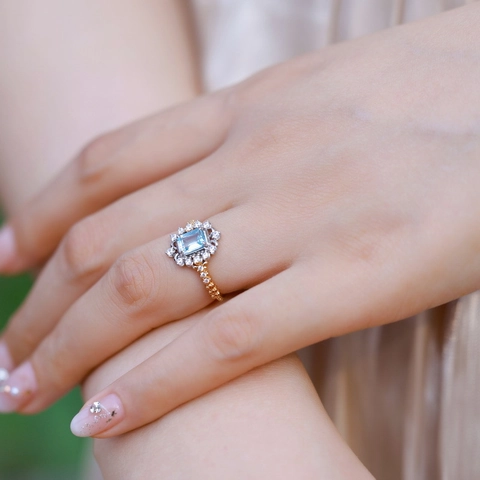 925 Sterlingsilber Himmelblau Topas Verstellbarer Ring Luxus Geometrisches Design Zweifarbig Vergoldet Strass Cocktailring Damen