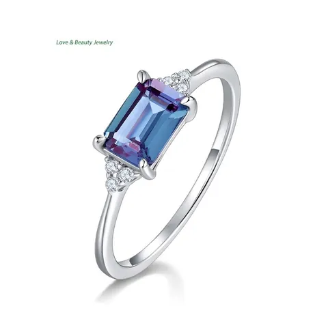 Anello in Argento Sterling 925 con Alessandrite Sintetica Rettangolare e Strass Laterali Gioielli Donna Vintage Moda Regalo