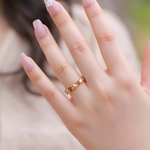 925 Sterling Silver Heart Shape Ring Gold Plated Red Garnet Brushed Finish Vintage Romantic Finger Ring For Women Jewelry Gift