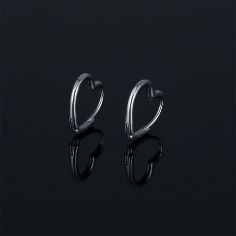 Minimalistische Roestvrij Stalen Hartvormige Creolen Voor Dames Heren Eenvoudige Liefde Hart Clicker Oorbellen Mode Sieraden