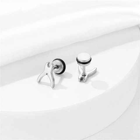Punk Roestvrij Staal Tang Vorm Oorknopjes Voor Heren Dames Industrieel Gereedschap Stijl Zilveren Kleur Creatieve Sieraden