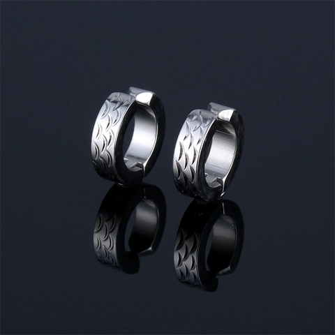 Stainless Steel Fish Scale Pattern Ear Clips Non Pierced Huggie Earrings For Men Women Personal Fashion Punk Jewelry