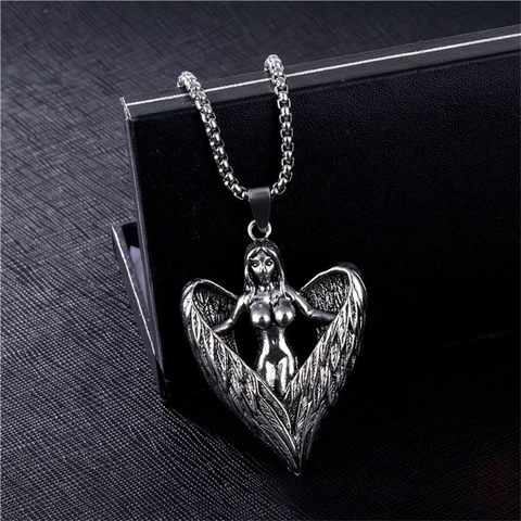 Collar con Colgante de Corazón de Alas de Ángel de Aleación Gótico Vintage Creativo Color Plata Joyería de Talla en Relieve Unisex
