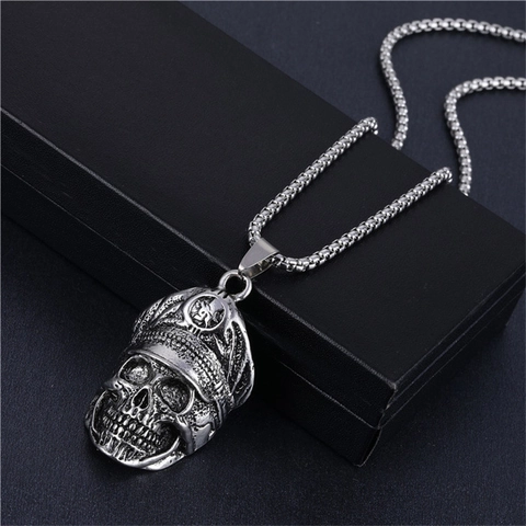 Collana con Pendente Teschio con Berretto Militare in Lega Vintage Punk Gothic Retro Argento Catena per Uomo Donna Unisex Gioielli