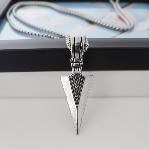 Vintage Alloy Arrowhead Pendant Necklace For Men Retro Silver Geometric Triangle Charm Punk Style Box Chain Jewelry