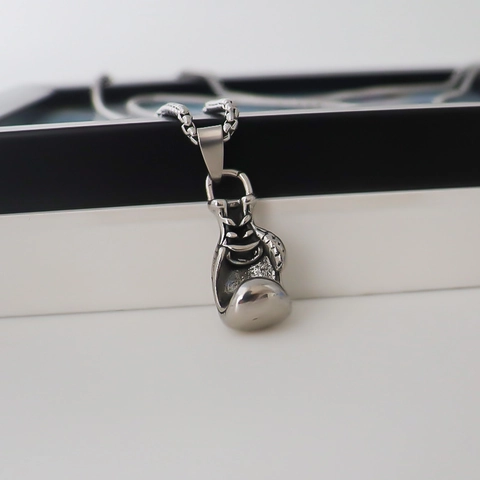 Hip Hop Boxing Glove Pendant Necklace Vintage Silver Alloy Box Chain Sports Style Streetwear Jewelry For Men Women Gift