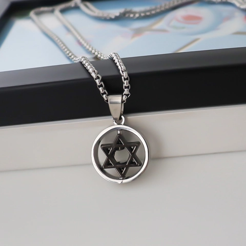 Collar de Pendiente de Hexagrama Giratorio Redondo Geométrico de Aleación Minimalista Color Plata Joyería de Estilo Callejero