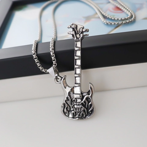 Collana con Pendente a Chitarra Hip Hop Rock Punk Motivo a Fiamma Catena in Lega d'Argento Gioielli di Moda per Uomo Donna
