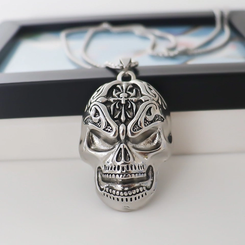 Vintage Punk Skull Pendant Necklace For Men Gothic Retro Alloy Carved Cross Pendant Box Chain Streetwear Jewelry Gift