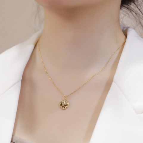 925 Sterling Silver Hollow Leaf Pendant Necklace For Women Gold Plated Round Geometric Sunburst Charm Minimalist Jewelry Gift