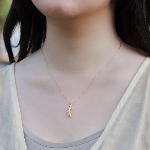 925 Sterling Silver Pea Pod Pendant Necklace With Artificial Pearls Rhinestone Inlaid Hand Brushed Gold Plated Jewelry For Women