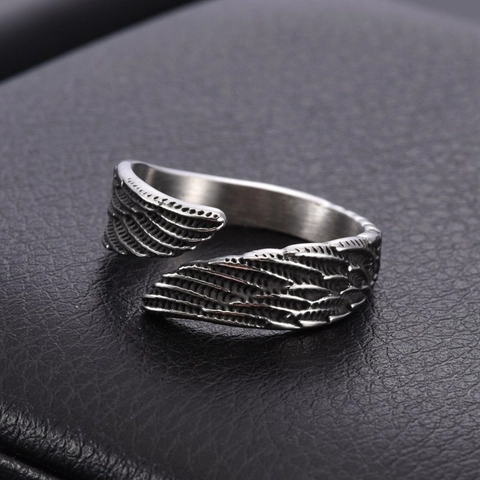 Vintage Titanium Staal Engelenvleugel Veer Open Ring Voor Heren Retro Punk Verstelbare Ring Gepersonaliseerde Sieraden Cadeau