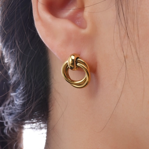 Minimalisti Orecchini in Acciaio al Titanio con Anelli Intrecciati per Donna Cerchio Doppio Geometrico Placcato Oro Argento Gioielli