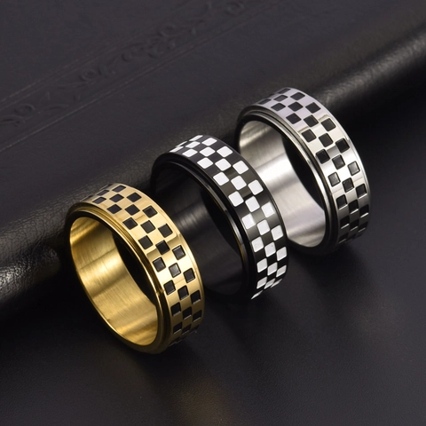 Titanium Steel Checkerboard Spinner Ring For Men Black White Racing Flag Pattern Stress Relief Rotating Band Ring Trendy Jewelry