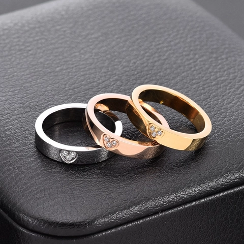 Minimalistischer Titanstahl Herz Ring Mit Strass 18K Vergoldet Verlobung Hochzeit Niedlich Mode Schmuck Für Damen
