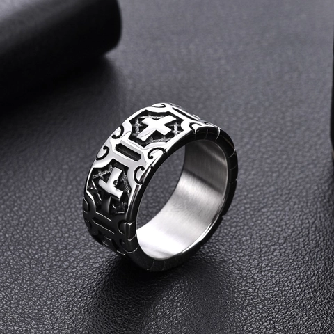 Anello Croce Uomo in Acciaio al Titanio Retro Punk Gotico Distressed Fascia Larga per Uomo Gioielli da Dito Regalo Oro Argento