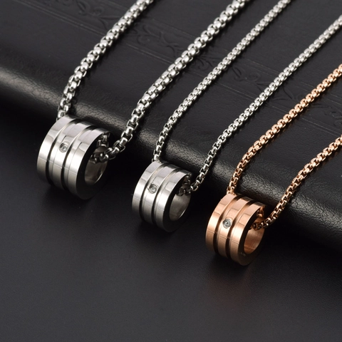 Collar de Colgante de Cilindro de Acero de Titanio para Hombres Mujeres Minimalista Incrustaciones de Strass Cadena Box Joyería Simple Moda Regalo