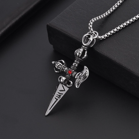 Collana Con Ciondolo Phurba Vajra Vintage in Acciaio Inossidabile da Uomo Gothic Punk Cross Dagger Con Strass Rossi Gioielli Stile Etnico