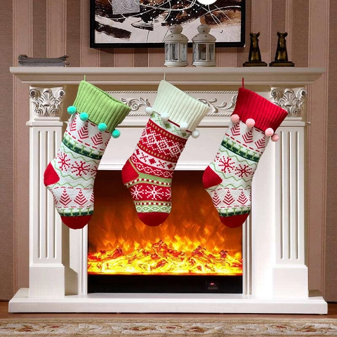 Chaussettes de Noël en Tricot Jacquard Motif Sapin et Flocons Sac Cadeau pour Cheminée Décoration de Fête Maison
