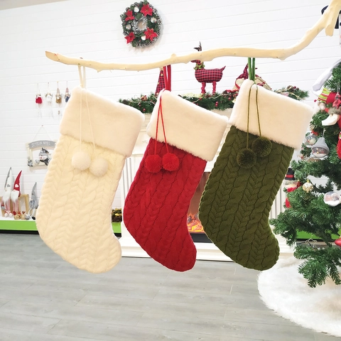Grobstrick Weihnachtsstrümpfe Mit Weißem Kunstfellaufschlag Bommeln Große Zopfmuster Weihnachtsgeschenktüten Hängende Kamin Weihnachtsbaum Dekoration