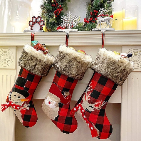 Calza di Natale a Quadri Buffalo Con Bordo in Pelliccia Sintetica Ricamata Babbo Natale Pupazzo di Neve Renna Sacchetto Regalo Appeso