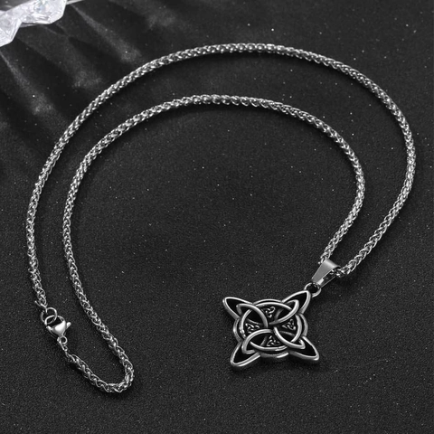 Collier Pendentif Nœud Celtique en Acier Inoxydable Vintage pour Hommes Bijoux Géométriques Creux Rétro Nœud Chinois Cadeau