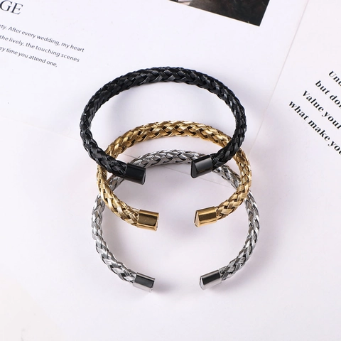 Edelstahl Geflochtenes Manschette Armband Für Damen Herren Mode Gedreht Draht Offen Reif Stilvoll Handschmuck Accessoire Geschenk