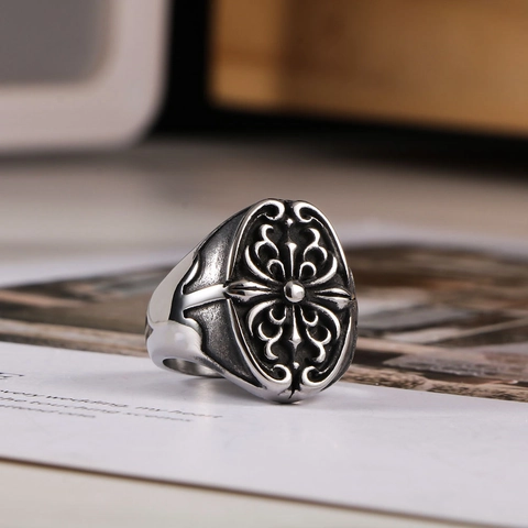 Anillo de Cruz Gótica de Acero de Titanio Vintage para Hombre Punk Rock Flor de Lis Relieve Anello de Sello Joyería Hombre