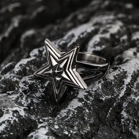 Vintage Stainless Steel Pentagram Ring For Men Punk Industrial Polished Star Biker Ring Silver Tone Statement Jewelry Gift